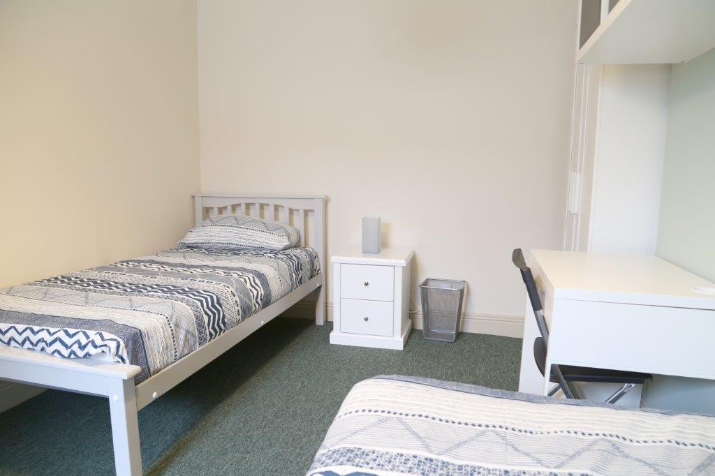 Spacious room (1B) to rent in stylish house in Dublin 7