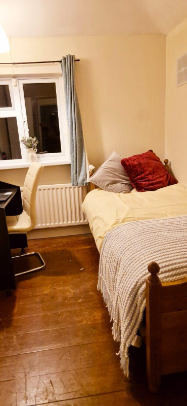 Single Bedroom in Shanard, Dublin 9