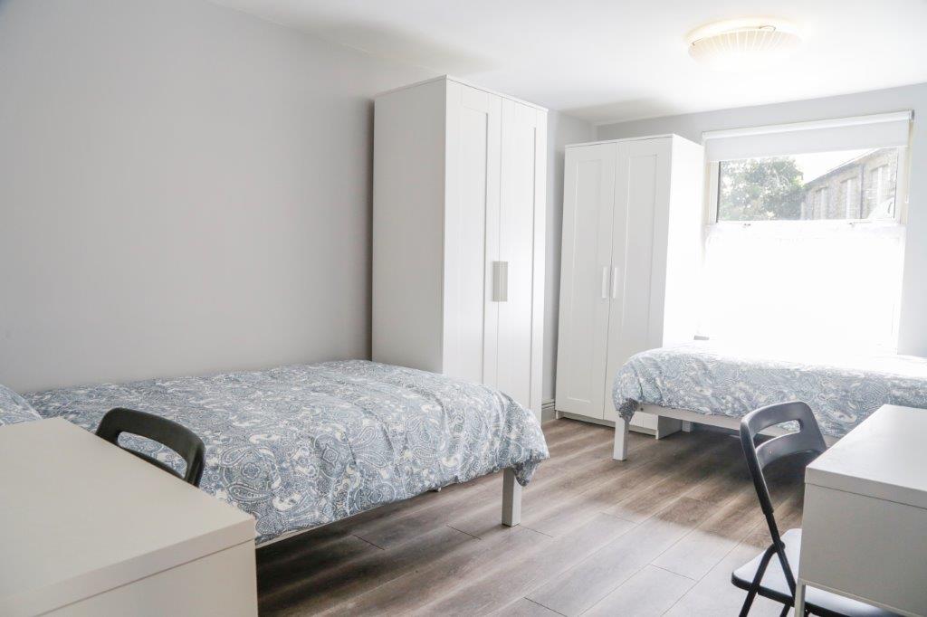 Room for rent (3B) in Dublin 15 minutes walk to centre