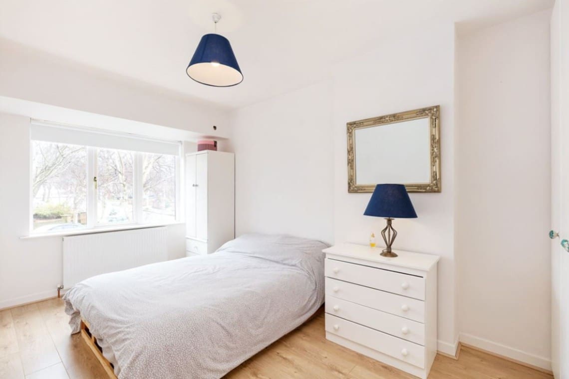 Welcoming Double Room R2 | 3-Bedroom House in Glasnevin, Dublin